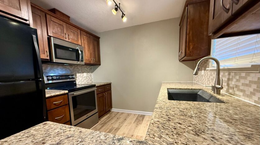 15571 SE Patricia Ct. - Milwaukie - Oregon - 3 bed, 2 bath rental property