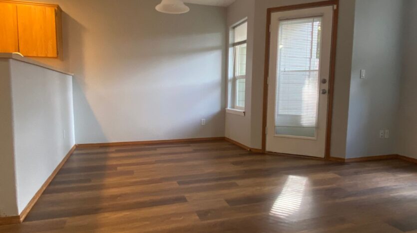 15626 NE Milton PL - Portland - Oregon - 3 bed, 2.5 bath rental property