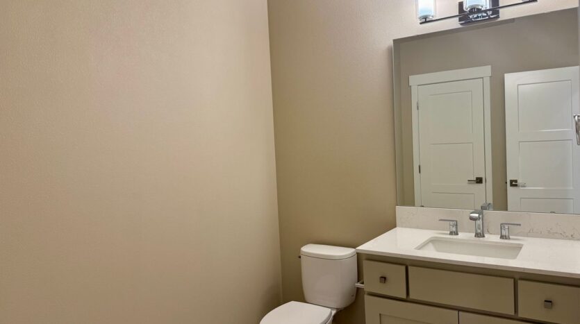 1606 106th PL SW - Everett - Washington - 3 bed, 2.5 bath rental property