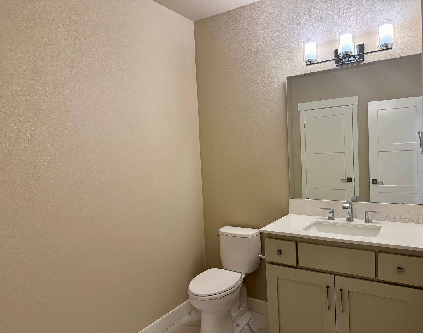 1606 106th PL SW - Everett - Washington - 3 bed, 2.5 bath rental property