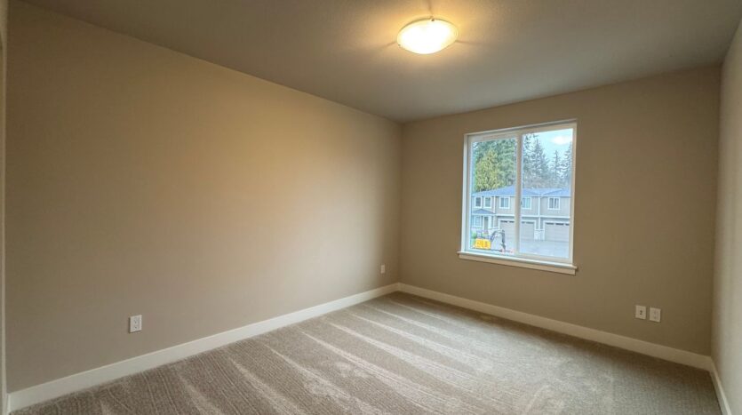 1606 106th PL SW - Everett - Washington - 3 bed, 2.5 bath rental property