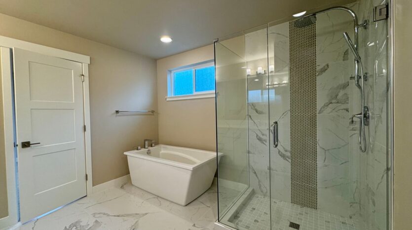 1606 106th PL SW - Everett - Washington - 3 bed, 2.5 bath rental property