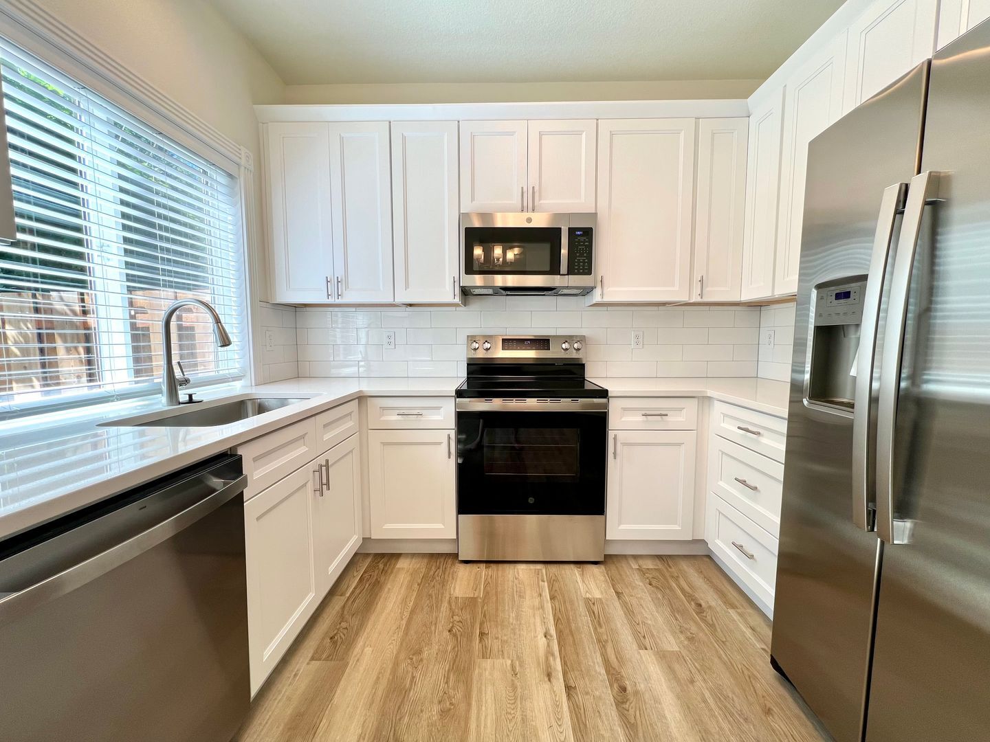 16733 NE Halsey St. - Portland - Oregon - 3 bed, 2.5 bath rental property