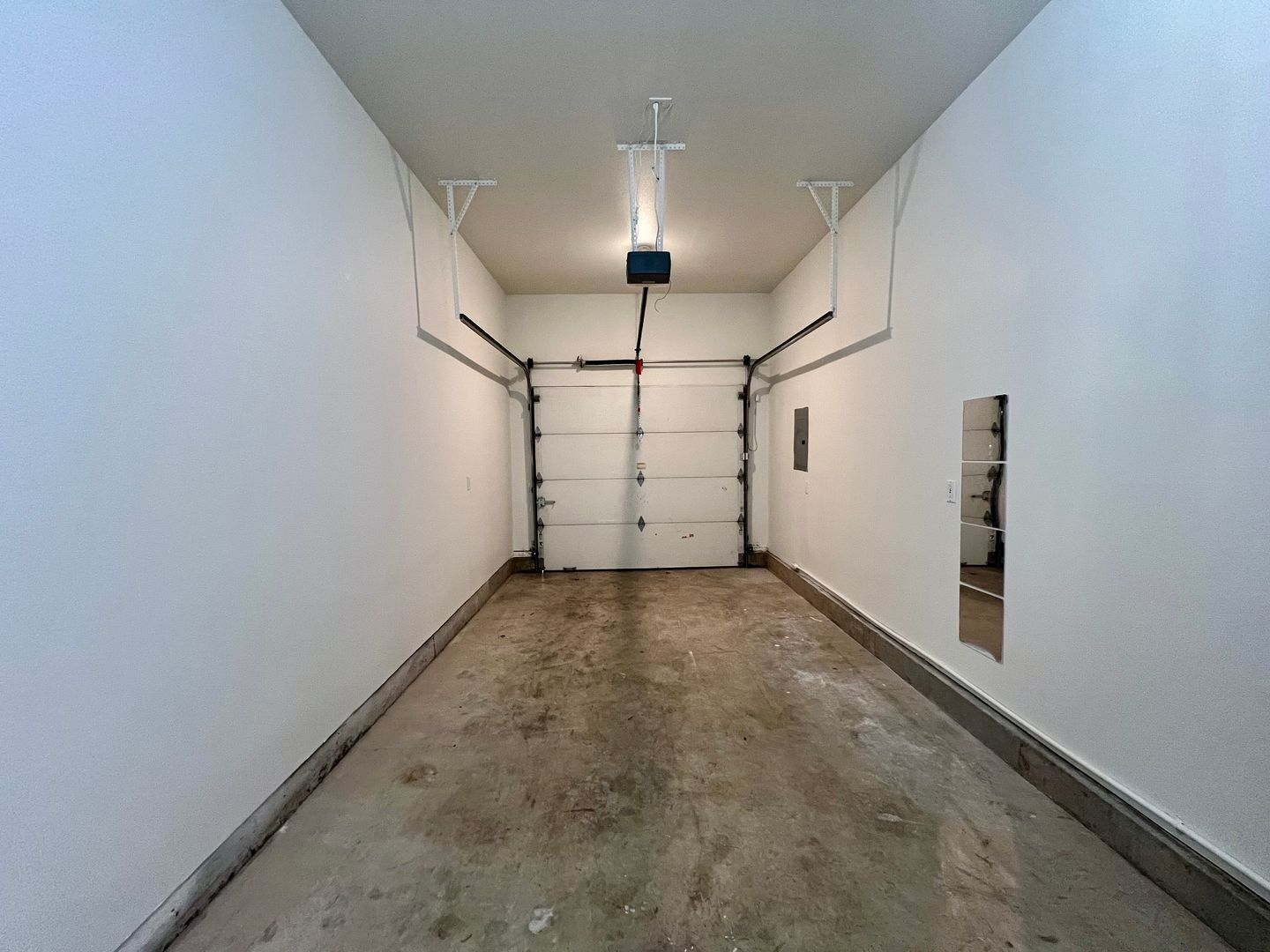 16733 NE Halsey St. - Portland - Oregon - 3 bed, 2.5 bath rental property