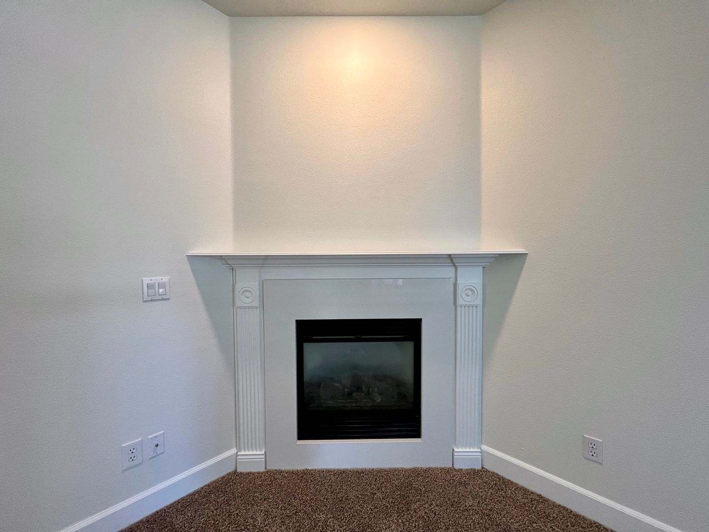 16733 NE Halsey St. - Portland - Oregon - 3 bed, 2.5 bath rental property