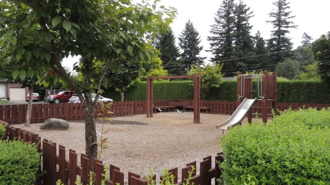16733 NE Halsey St. - Portland - Oregon - 3 bed, 2.5 bath rental property