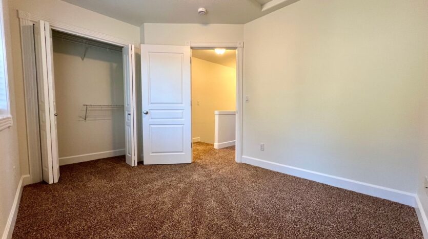 16733 NE Halsey St. - Portland - Oregon - 3 bed, 2.5 bath rental property