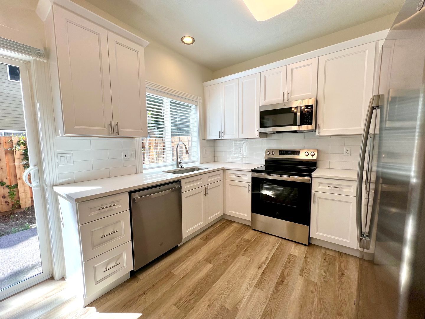 16733 NE Halsey St. - Portland - Oregon - 3 bed, 2.5 bath rental property