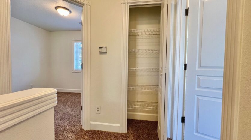 16733 NE Halsey St. - Portland - Oregon - 3 bed, 2.5 bath rental property