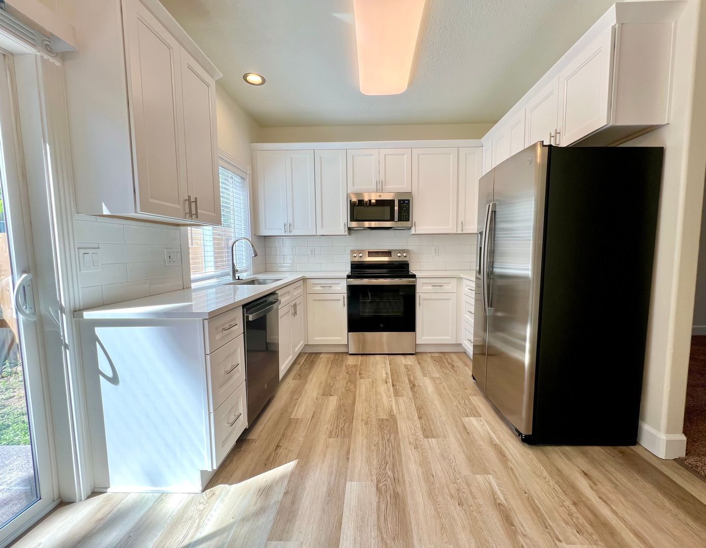 16733 NE Halsey St. - Portland - Oregon - 3 bed, 2.5 bath rental property