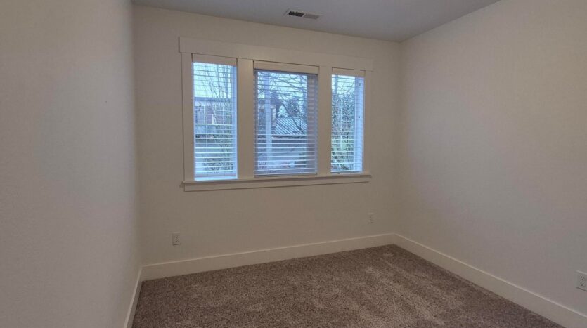 16769 Champion Way  - Sandy - Oregon - 3 bed, 2 bath rental property