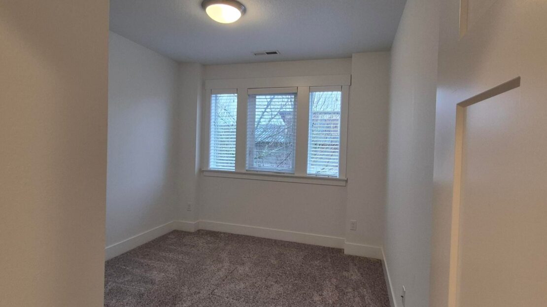 16769 Champion Way  - Sandy - Oregon - 3 bed, 2 bath rental property