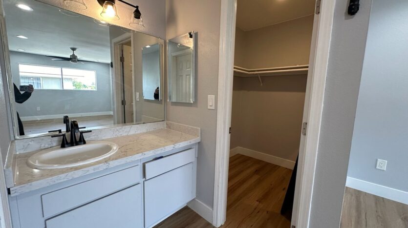 1708 Fairfield Ct - Ontario - California - 2 bed, 1 bath rental property