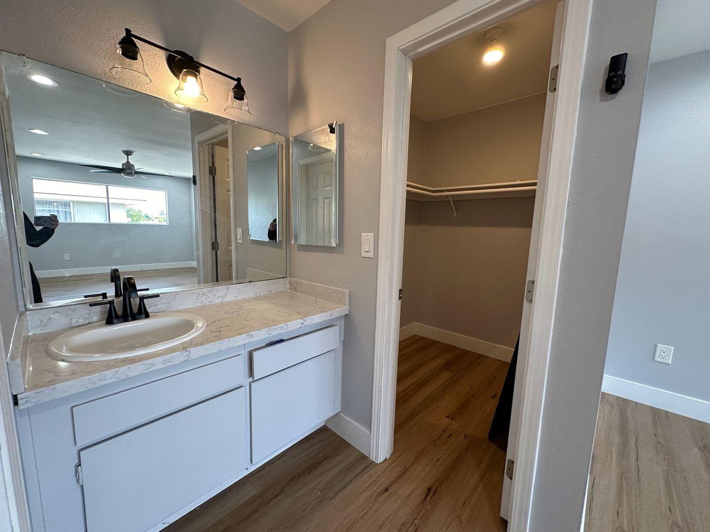 1708 Fairfield Ct - Ontario - California - 2 bed, 1 bath rental property