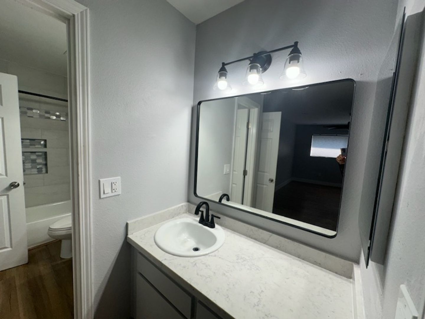 1708 Fairfield Ct - Ontario - California - 2 bed, 1 bath rental property