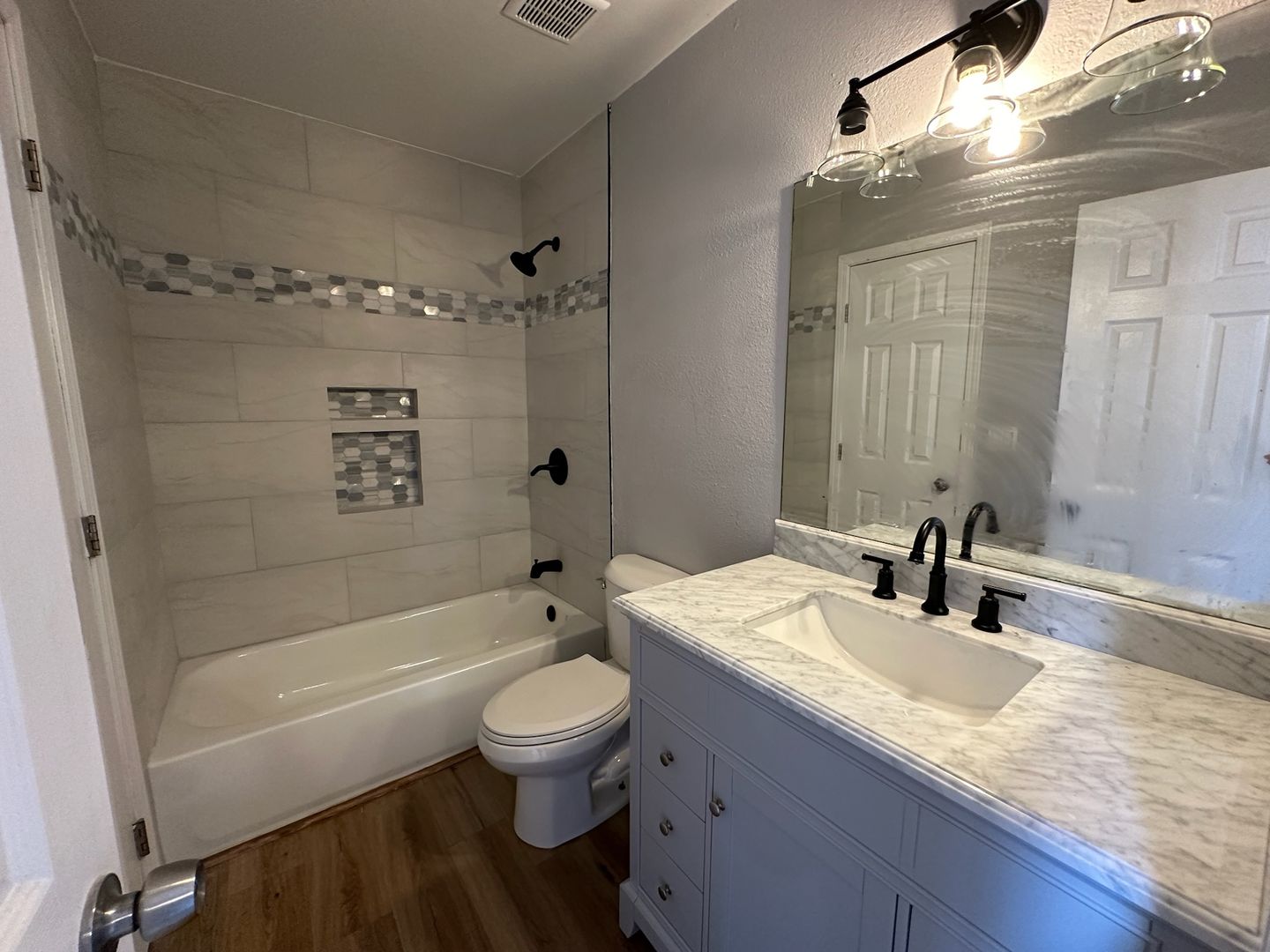 1708 Fairfield Ct - Ontario - California - 2 bed, 1 bath rental property