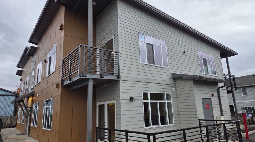 1726 Texas St - Bellingham - Washington - 2 bed, 1 bath rental property