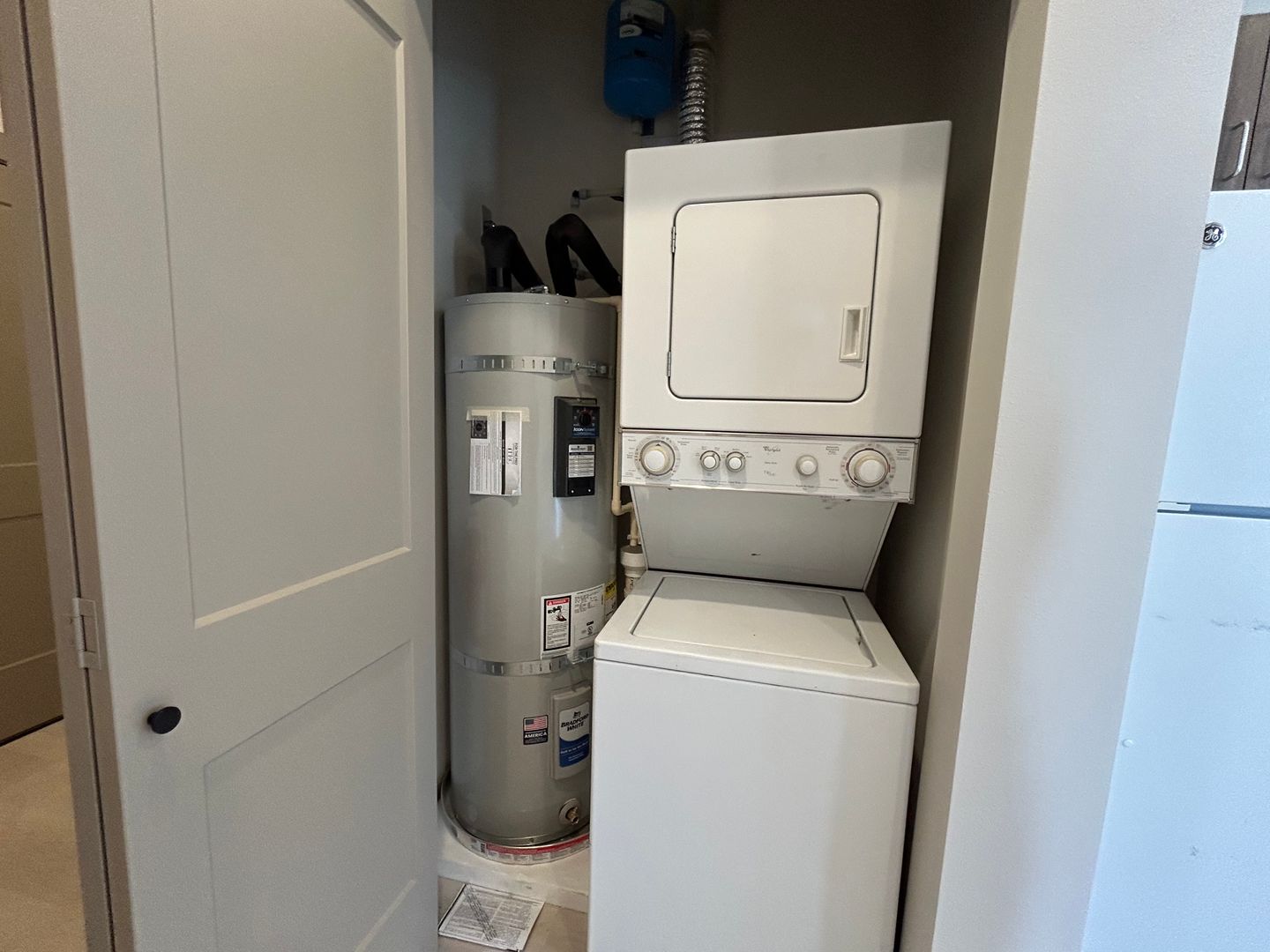 1726 Texas St - Bellingham - Washington - 2 bed, 1 bath rental property