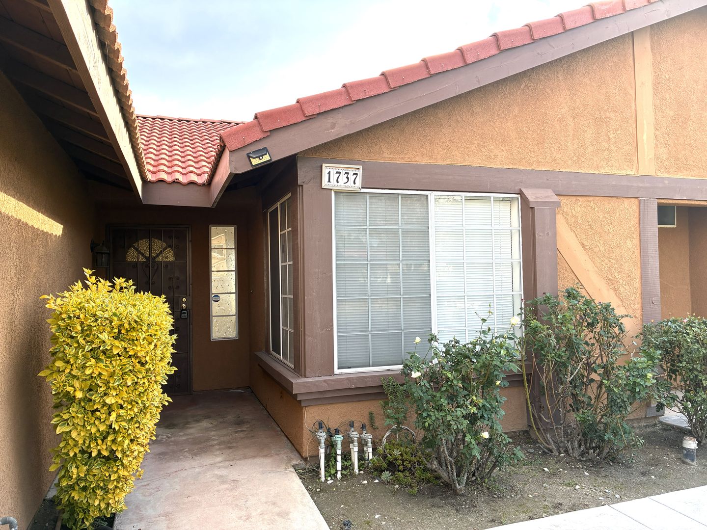 1737 N. Encina Ave - Rialto - California - 4 bed, 2 bath rental property