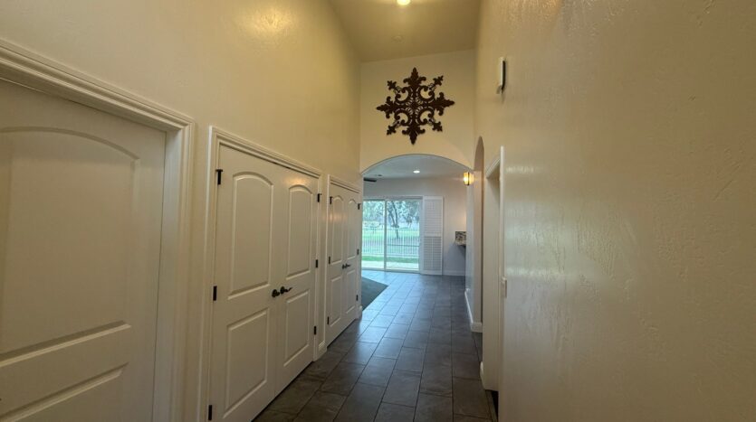 190 Lake Drive - Lemoore - California - 2 bed, 2 bath rental property