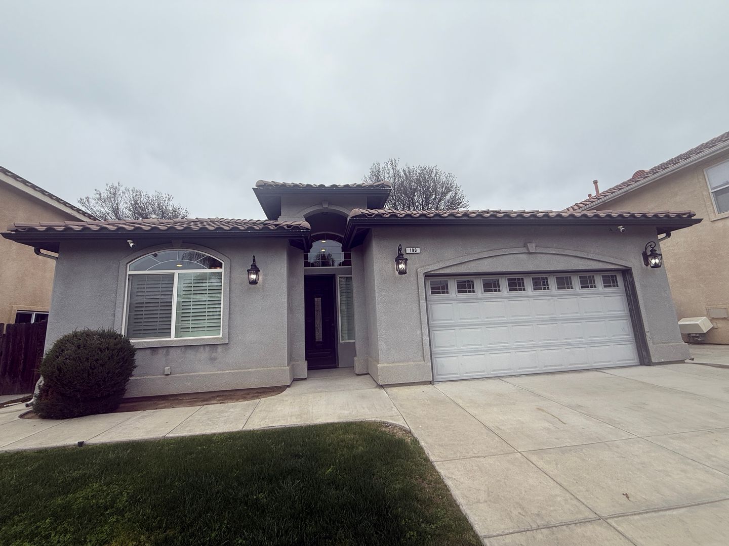 190 Lake Drive - Lemoore - California - 2 bed, 2 bath rental property