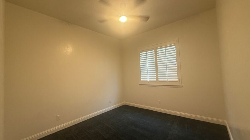 190 Lake Drive - Lemoore - California - 2 bed, 2 bath rental property