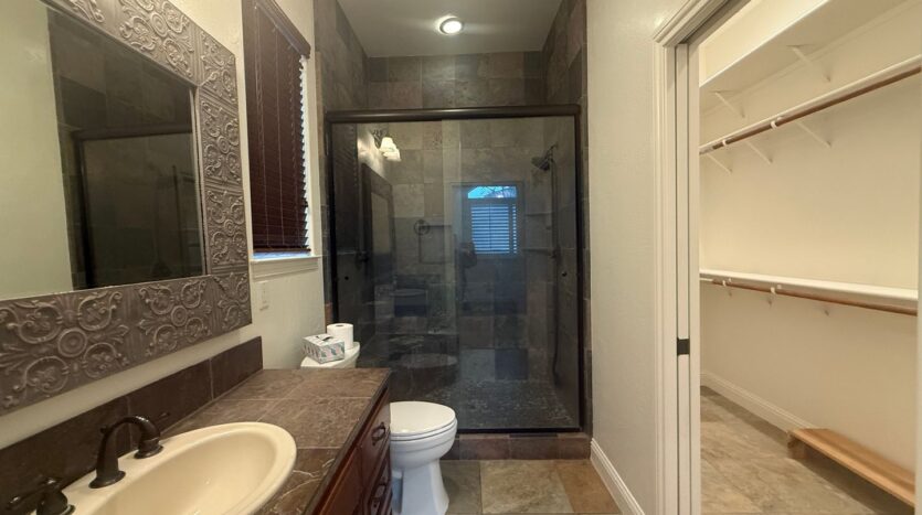 190 Lake Drive - Lemoore - California - 2 bed, 2 bath rental property