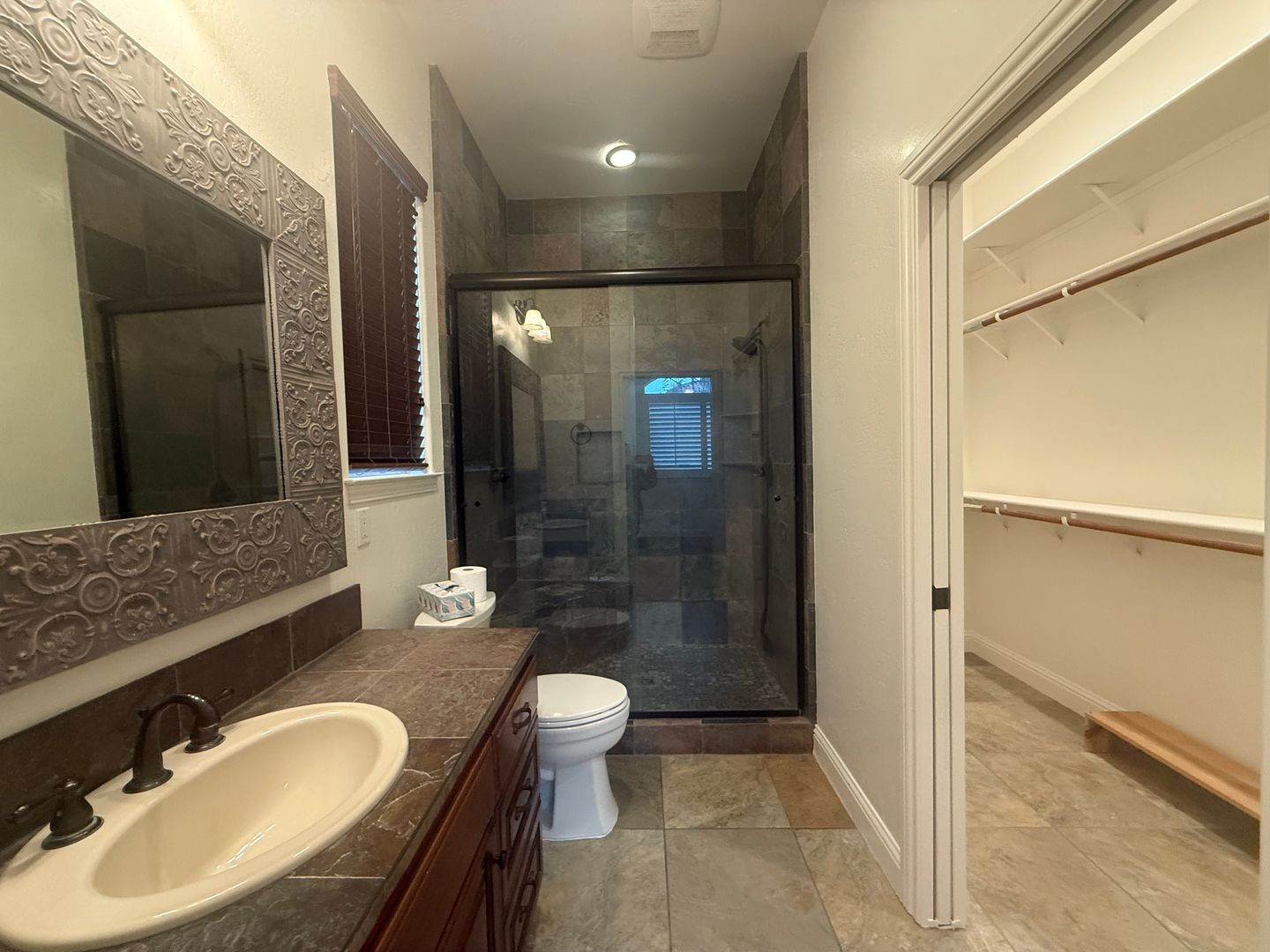 190 Lake Drive - Lemoore - California - 2 bed, 2 bath rental property