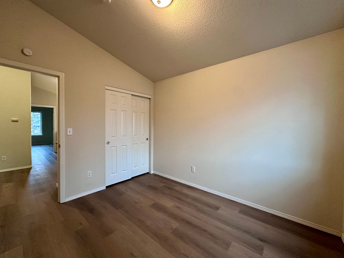 19135 SW Fernshire Ln - Aloha - Oregon - 3 bed, 3 bath rental property