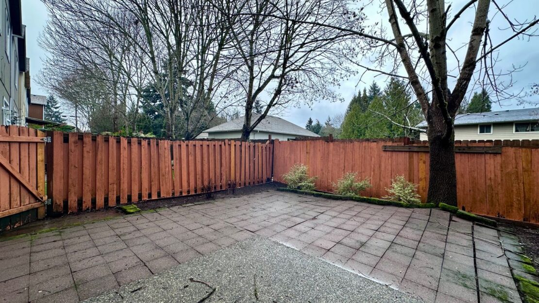 19135 SW Fernshire Ln - Aloha - Oregon - 3 bed, 3 bath rental property