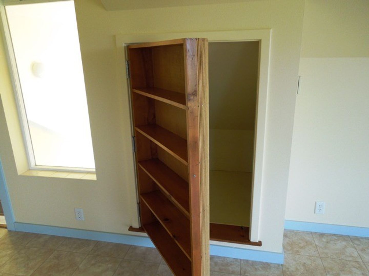 1923 MT Baker Hwy - Bellingham - Washington - 1 bed, 1 bath rental property