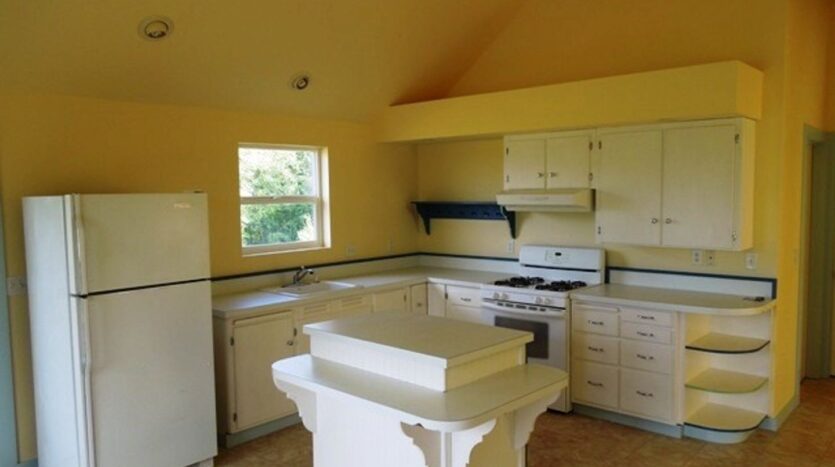 1923 MT Baker Hwy - Bellingham - Washington - 1 bed, 1 bath rental property