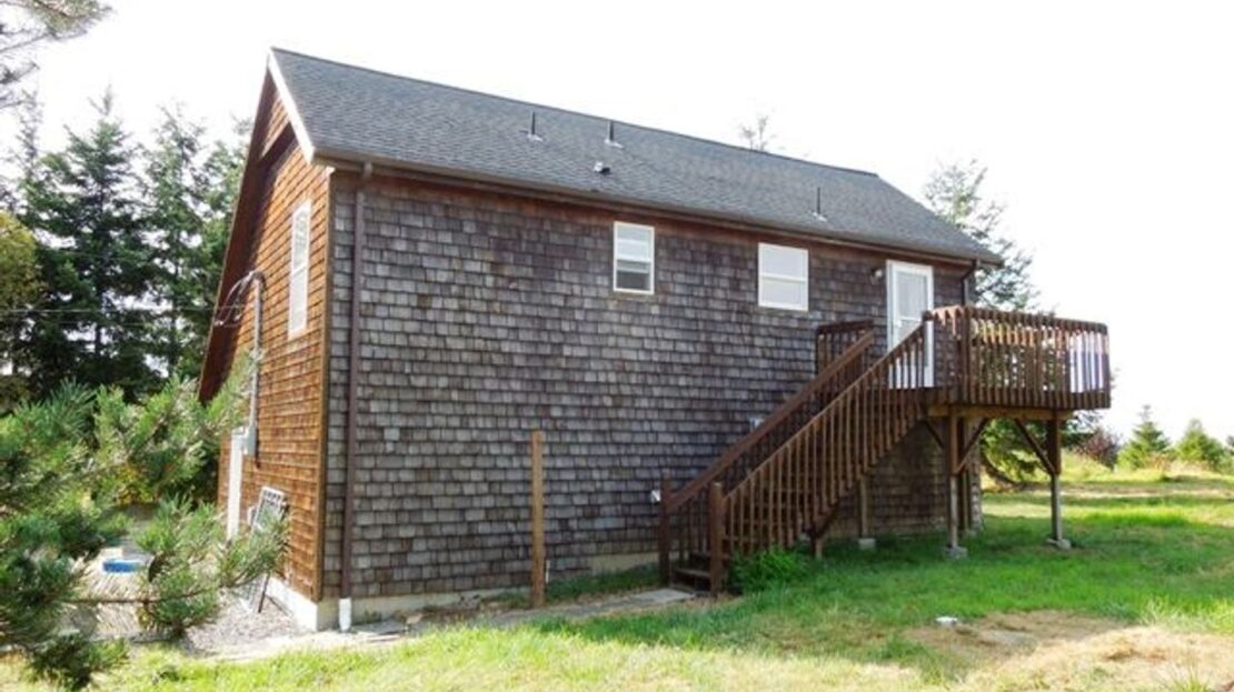 1923 MT Baker Hwy - Bellingham - Washington - 1 bed, 1 bath rental property