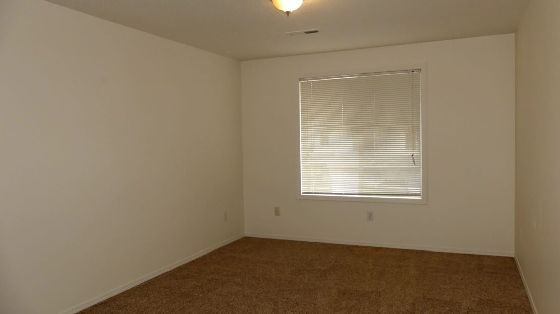 19927 NE Halsey St. - #103 - Portland - Oregon - 3 bed, 2.5 bath rental property