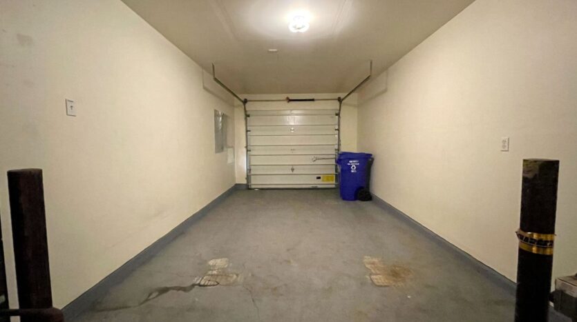 19927 NE Halsey St. - #103 - Portland - Oregon - 3 bed, 2.5 bath rental property