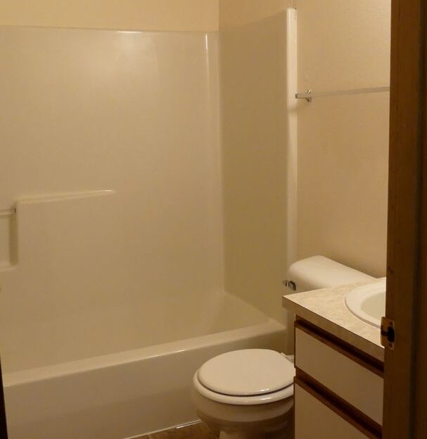 19927 NE Halsey St. - #103 - Portland - Oregon - 3 bed, 2.5 bath rental property