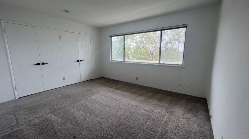2225 Glenneyre St, #I - Laguna Beach - California - 2 bed, 1 bath rental property