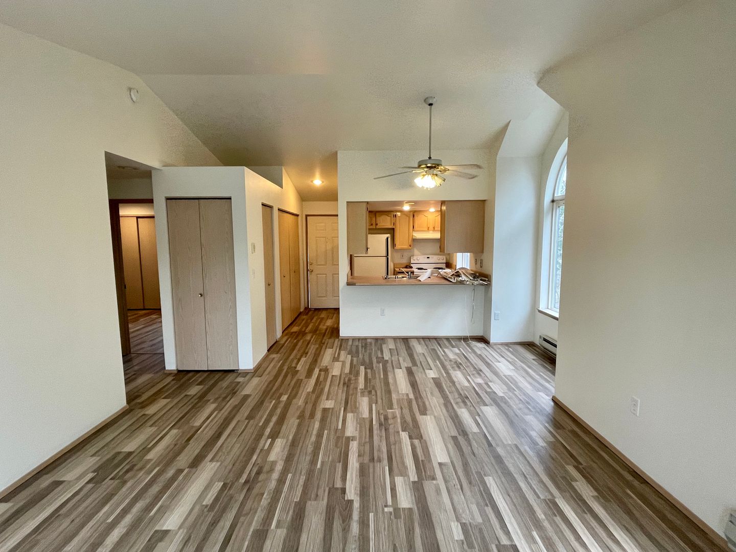 2227 VALENCIA - # 202 - Bellingham - Washington - 2 bed, 1 bath rental property