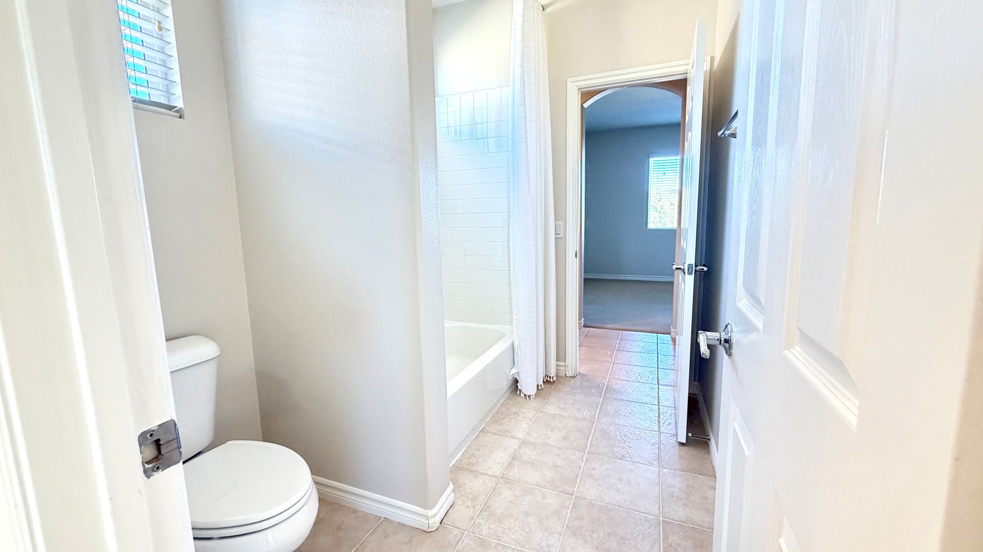 22878 Royal Adelaide - Murrieta - California - 4 bed, 3.5 bath rental property