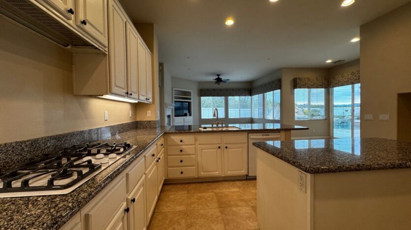 22878 Royal Adelaide - Murrieta - California - 4 bed, 3.5 bath rental property