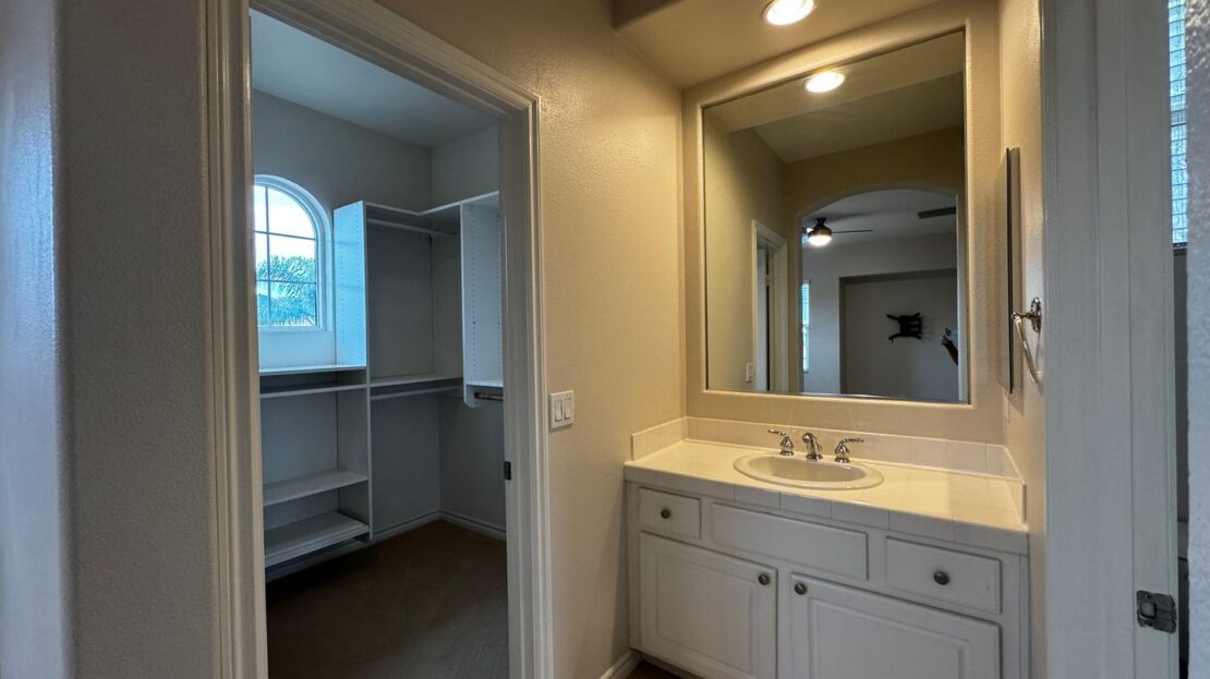 22878 Royal Adelaide - Murrieta - California - 4 bed, 3.5 bath rental property