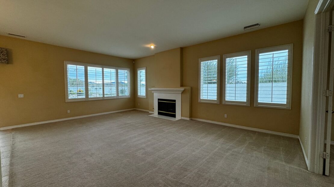 22878 Royal Adelaide - Murrieta - California - 4 bed, 3.5 bath rental property