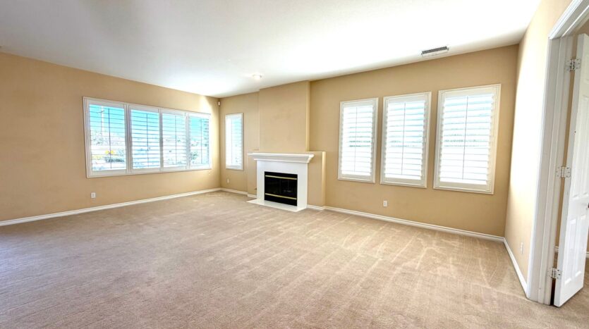 22878 Royal Adelaide - Murrieta - California - 4 bed, 3.5 bath rental property