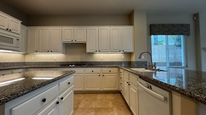 22878 Royal Adelaide - Murrieta - California - 4 bed, 3.5 bath rental property