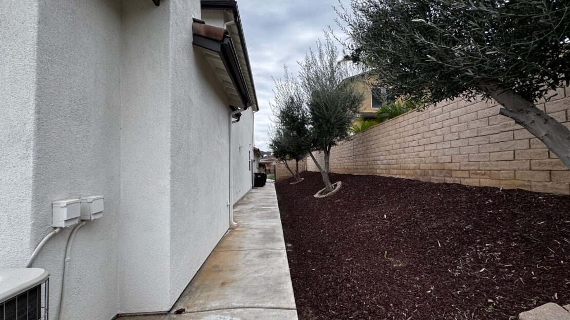 22878 Royal Adelaide - Murrieta - California - 4 bed, 3.5 bath rental property