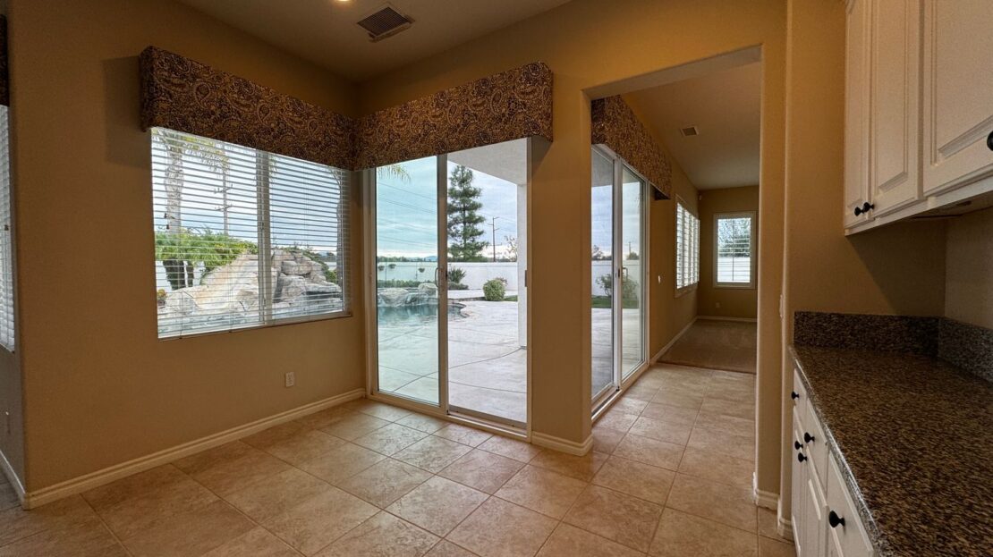 22878 Royal Adelaide - Murrieta - California - 4 bed, 3.5 bath rental property