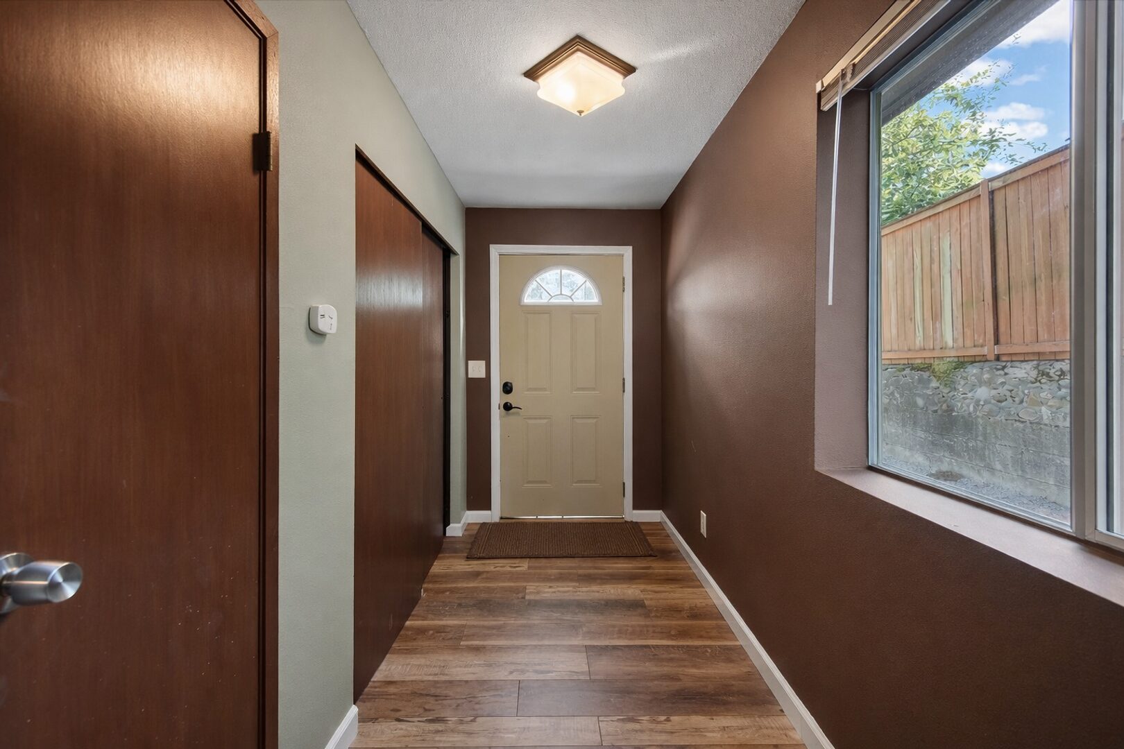 2330 190th St SW - Lynnwood - Washington - 1 bath rental property