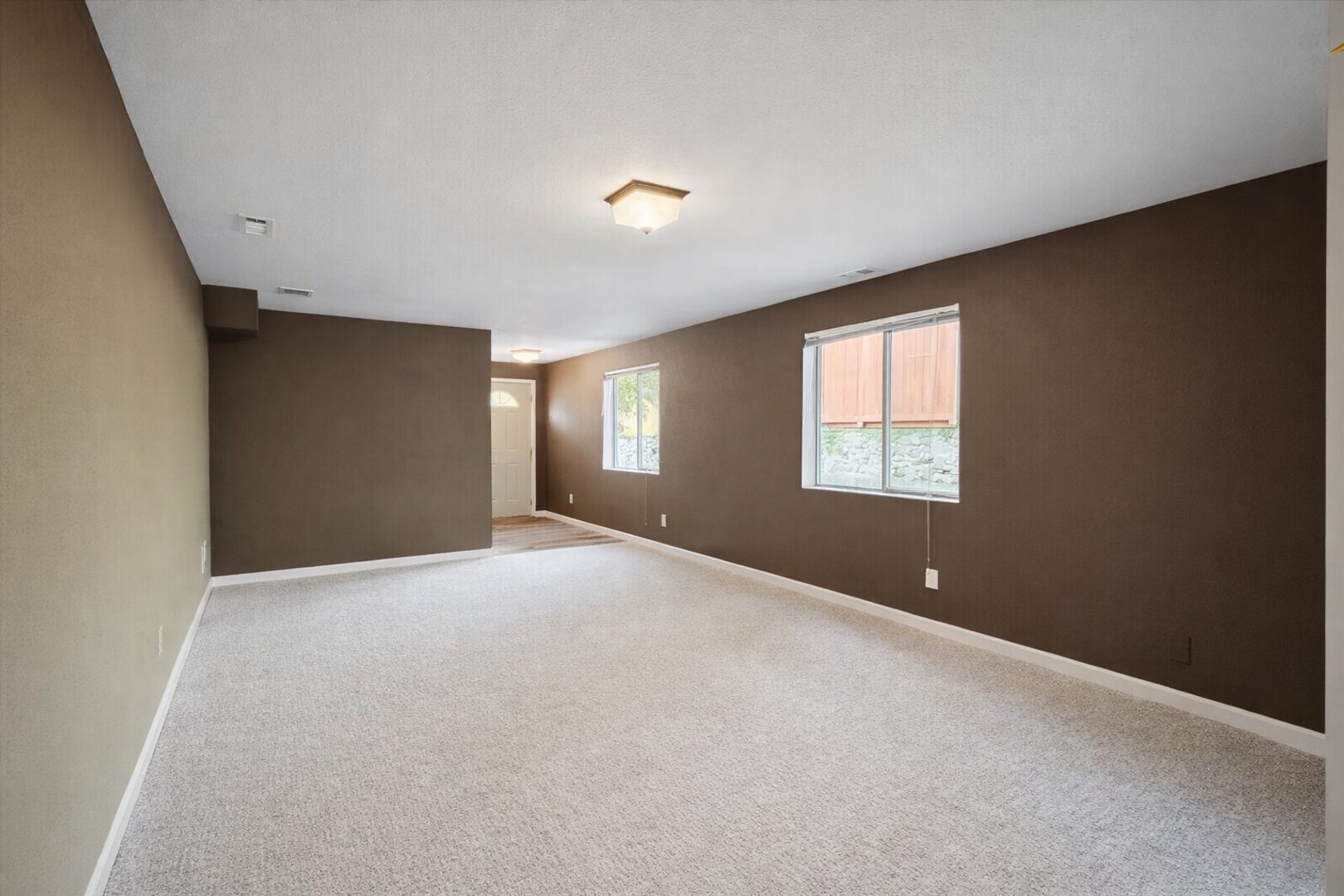 2330 190th St SW - Lynnwood - Washington - 1 bath rental property