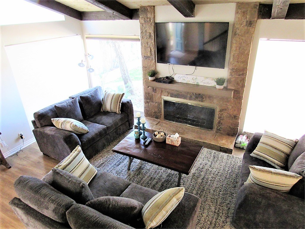 2331 S. Victoria Ave - Ventura - California - 2 bed, 2.5 bath rental property