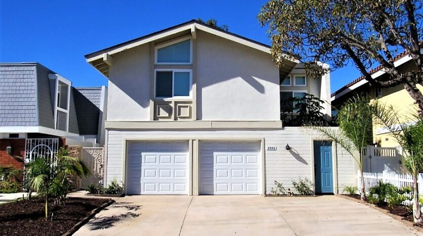 2331 S. Victoria Ave - Ventura - California - 2 bed, 2.5 bath rental property
